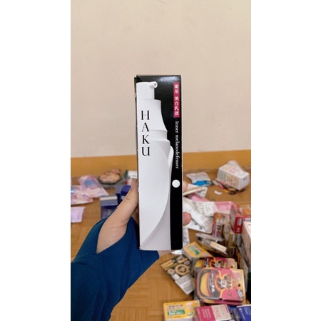 Nhũ tương trắng da, mờ nám Haku Shiseido