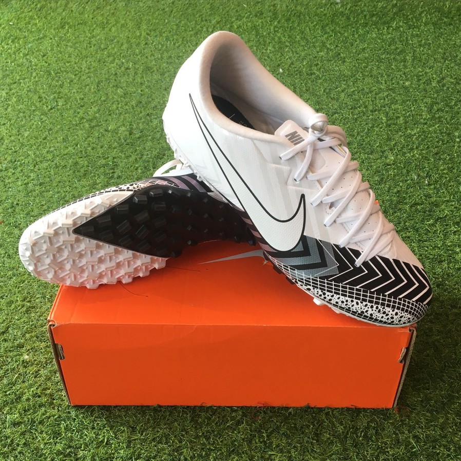 Giày bóng đá Nike Mercurial Vapor 13 Academy TF Dream Speed 3 - White/Black - CJ1306-110