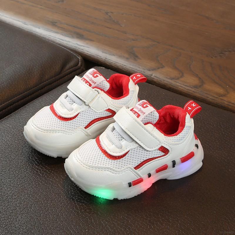 Giày Sneaker Đế Gắn Đèn Led Chống Trượt Cho Bé