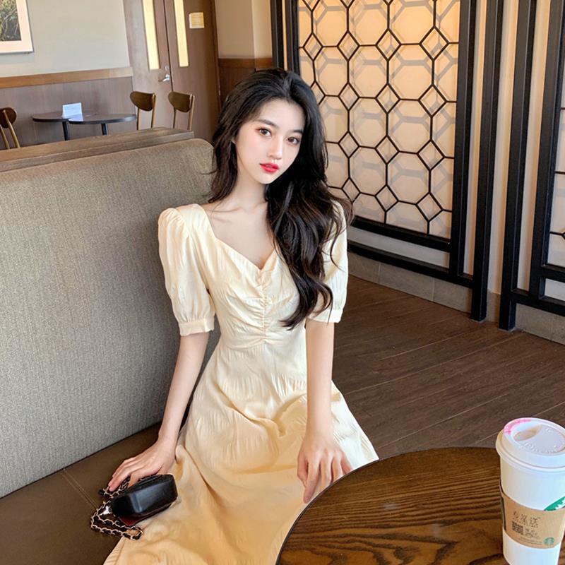 Đầm Tay Phồng Cổ Yếm Phong Cách Thời Trang Mùa Hè Dành Cho Nữ