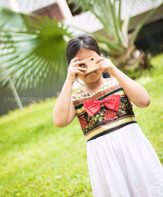 Đồ Chơi Mô Hình Máy Ảnh Gỗ Chàng Trai gỗ