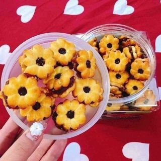 Bánh quy hoa mai nhân  mứt thơm  500g