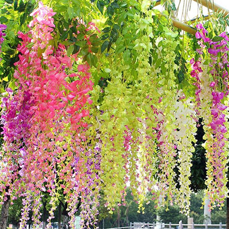 Hoa giả dạng dây leo dùng trang trí bữa tiệc
