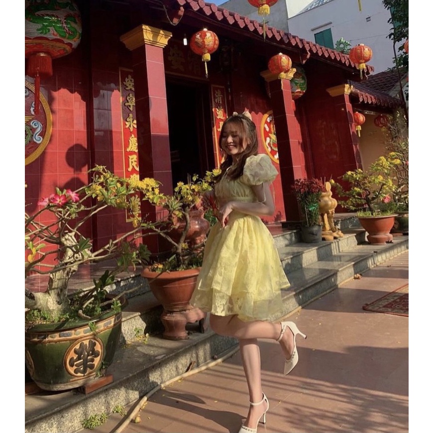 ĐẦM HOA NỔI CUT OUT KEM VÀNG