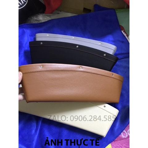 Khay để đồ nhét khe ghế ô tô K3 chất liệu Da cao cấp siêu bền