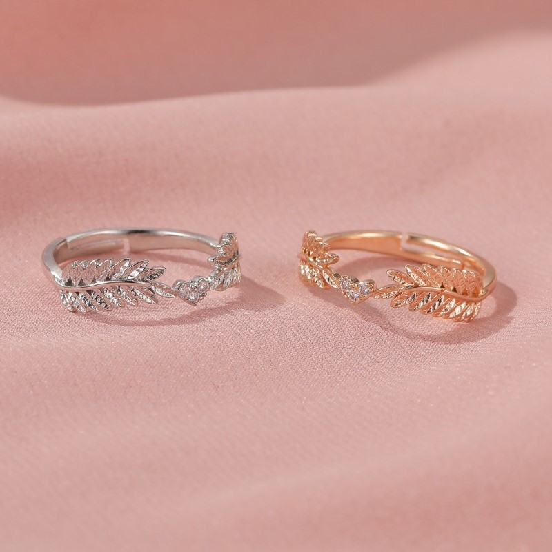 Nhẫn hình chiếc lá phong cách Hàn Quốc độc đáo cho nữ
