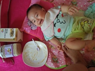 Bột ăn dặm dinh dưỡng cho bé