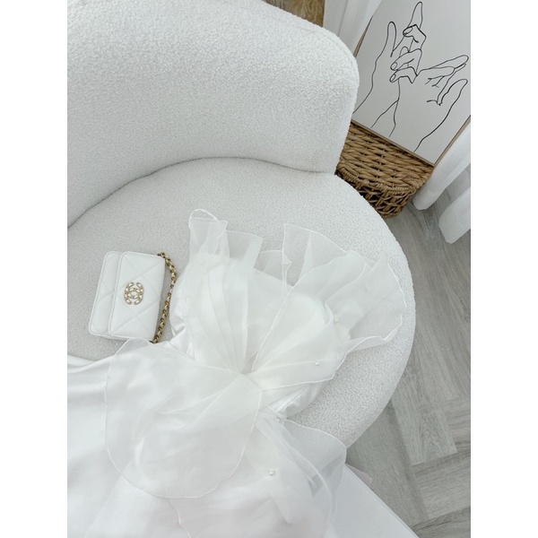 Đầm hai dây phối voan ngực xếp ly đính