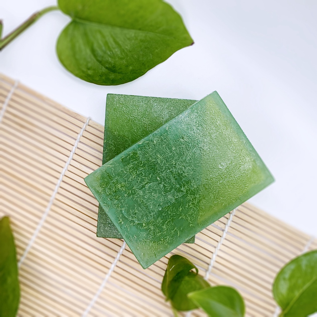 Xà bông tắm Trầu Không Heebee kháng khuẩn, ngừa mụn lưng, phục hồi da 100gr | BigBuy360 - bigbuy360.vn