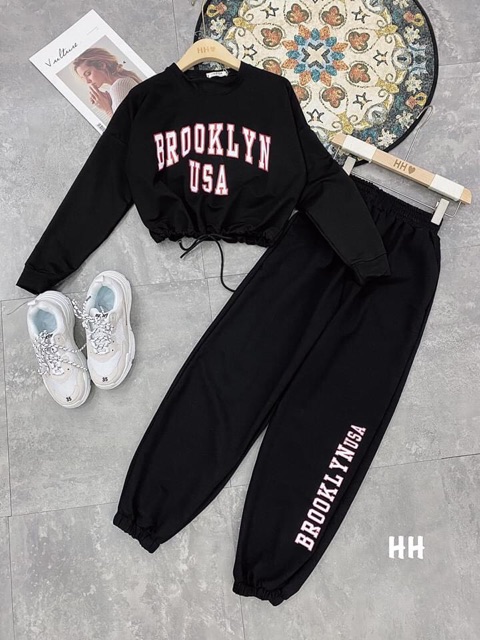 Bộ quần jogger bo gấu áo dày tay dáng croptop dây rút in chữ 2 màu chất đẹp
