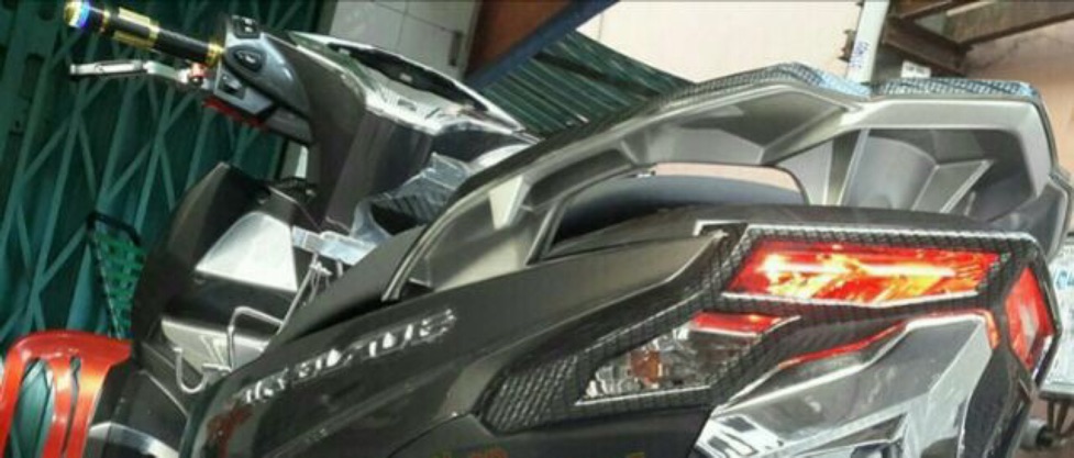 Ốp đèn lái AB2016-2017