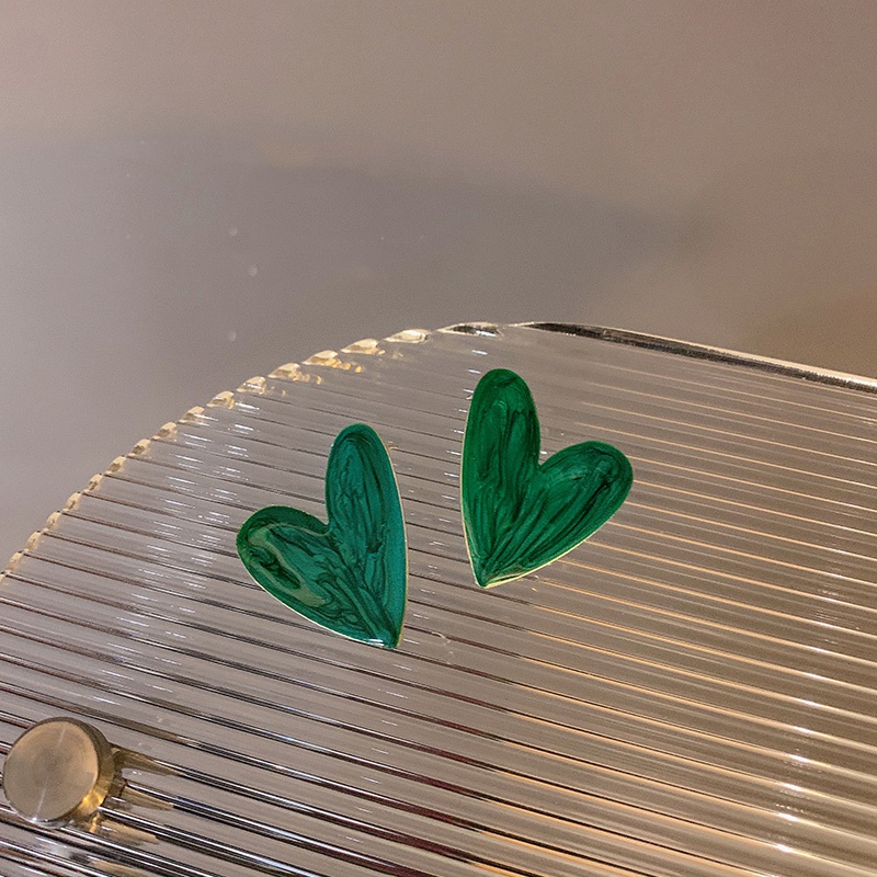 Bông tai hình trái tim màu xanh lá phong cách retro