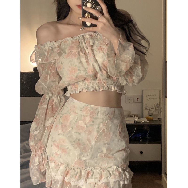 Bộ Áo Ren Hoa Trễ Vai + Chân Váy Ôm Dáng Thời Trang Xuân Hè Hàng Mới 2022