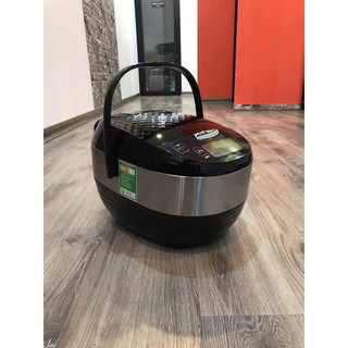 Nồi Cơm Điện Lock&Lock EJR358 1.8L