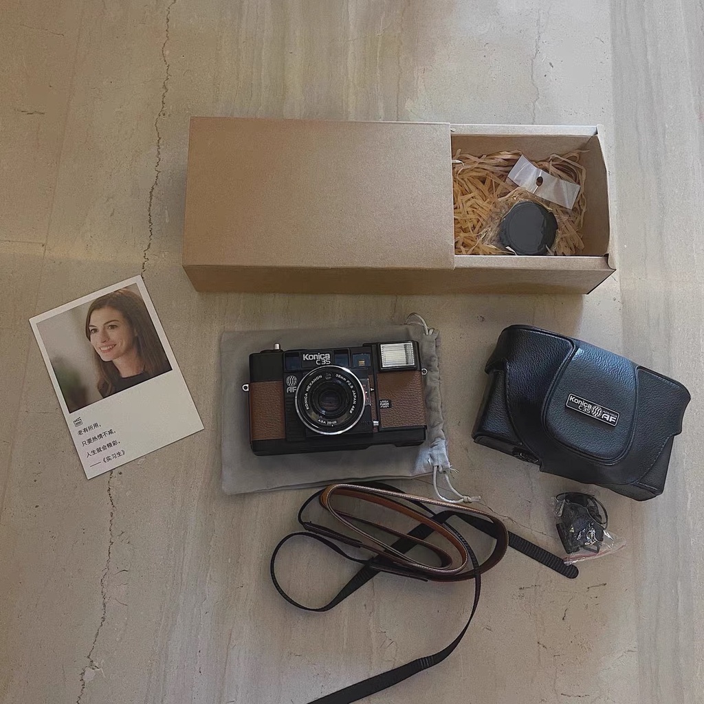 Máy ảnh phim Konica C35 EF3, EFJ, C35 AF có đèn flash phong cách retro