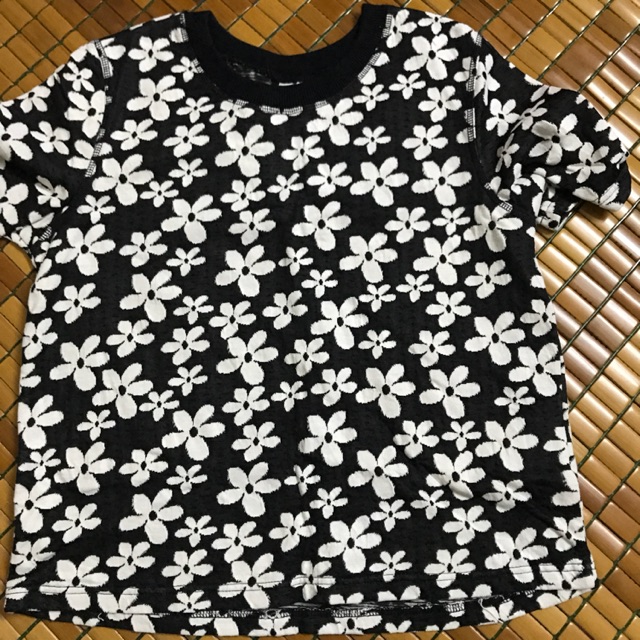 áo phông hoa H&M