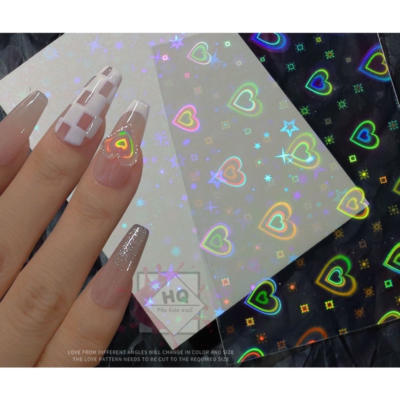 Sticker trái tim cầu vồng trang trí móng