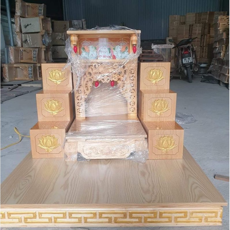 Bục tam cấp, nhị cấp kê ban thàn tài, khám thần tài, dát vàng hoa sen