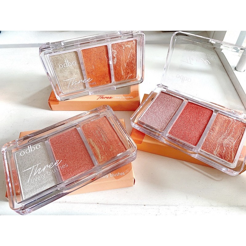 Má hồng Odbo Three Lively Blushes OD131 9g giúp khuôn mặt được điểm tô sức sống và thu hút hơn