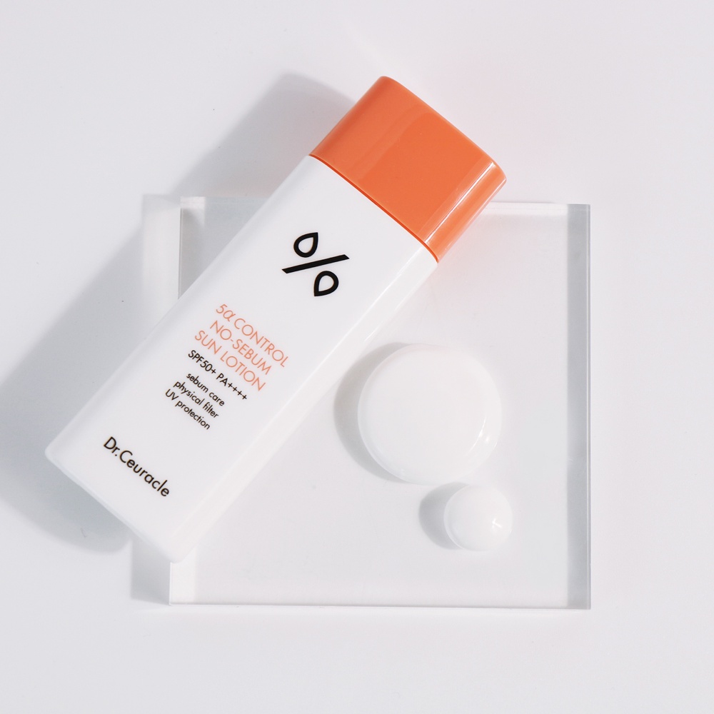 Kem chống nắng Dr.Ceuracle 5Alpha Control No Sebum Sun Lotion 50ml