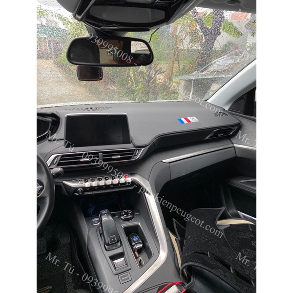 Thảm chống nắng taplo chất liệu da cao cấp xe Peugeot