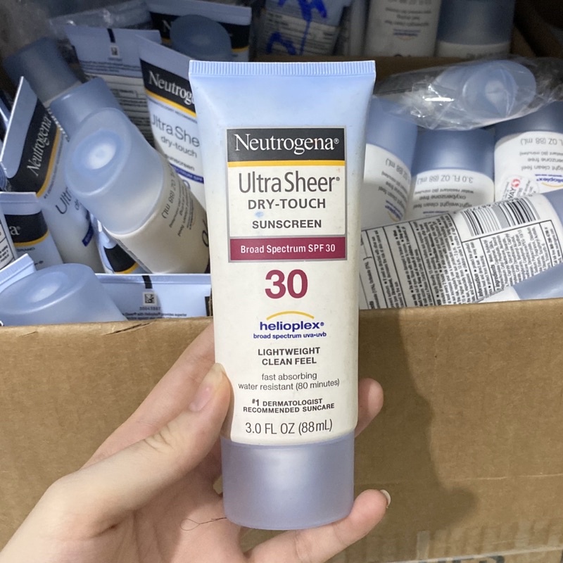 Kem chống nắng Neutrogena xả kho nữa giá