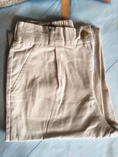 Quần Kaki chun lưng ống đứng