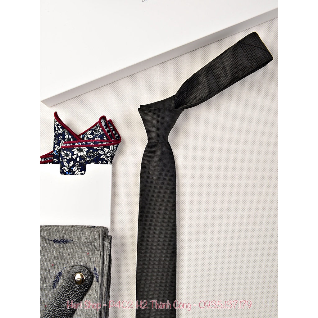 Cà Vạt Nam Bản Nhỏ 5cm Chất Sần Trơn Màu Cavat chuyên Đồng Phục Công Sở Thời Trang Trẻ Trung