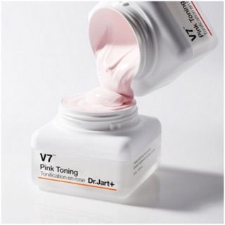 Kem dưỡng trắng da v7 toning light