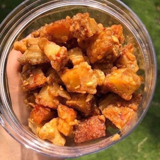 TÓP MỠ CHIÊN GIÒN SỐT MẮM TỎI