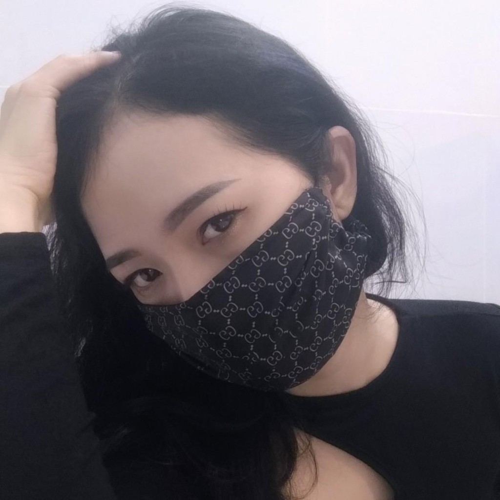 [Độc Quyền] Khẩu Trang Lụa, Khẩu Trang Vải In 3D Cao Cấp, 2 Lớp, Mềm, Nhẹ, Chống Bụi, Chống Nắng, Hàng Xuất Khẩu | BigBuy360 - bigbuy360.vn
