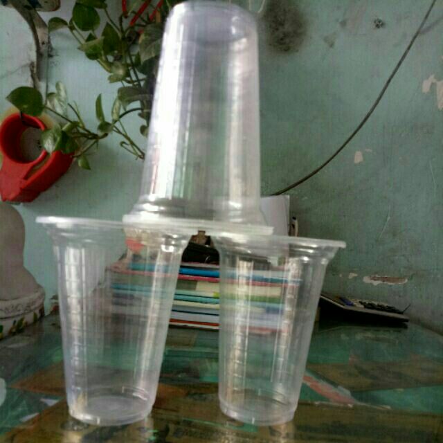 Ly nhựa 300 ml sọc vuông
