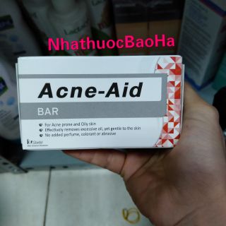 Xà phòng ACNE-AID BAR làm sạch nhờn và mụn lưng