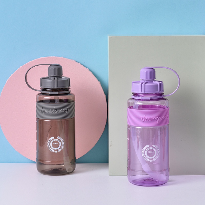 Bình đựng nước thể thao tập gym đi học từ 0,6 - 2 lít chai nhựa 1l 2l chia vạch tặng dây đeo vòi ống hút cute 88322