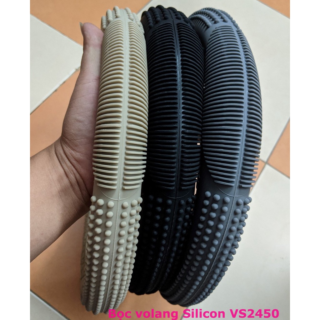 Bọc vô lăng ô tô được làm bằng silicone có gân massage VS2450