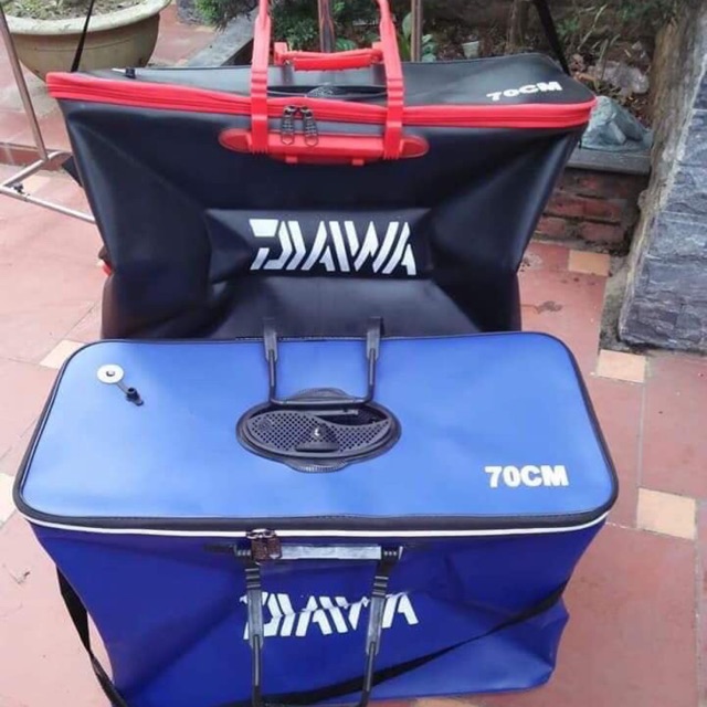 Thùng đựng cá daiwa