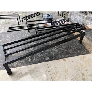 Kệ thép Dài 70cm. Rộng 25cm. Cao 15cm. hộp thép mạ kẽm vuông 20x20mm