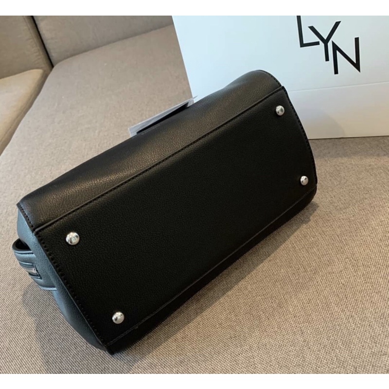 Túi lyn trống tay cầm