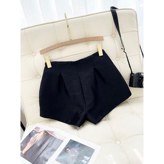 Quần Short Taffta Xếp Ly - Q0010