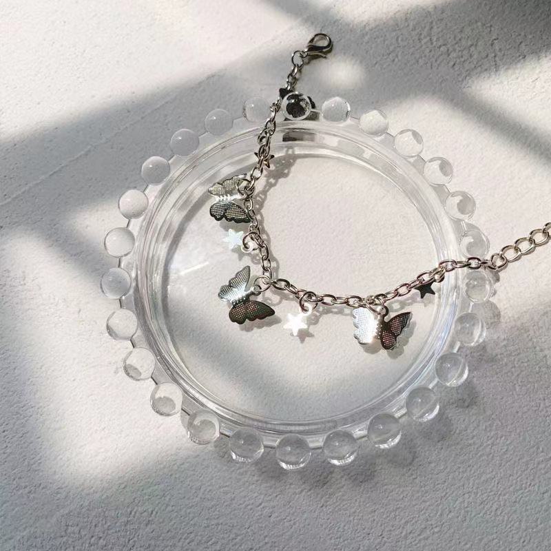 Vòng tay nữ Madeline T17 mẫu mới tuyệt đẹp