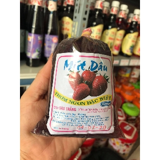 Mứt Dâu Đà Lạt- Bịch 500G