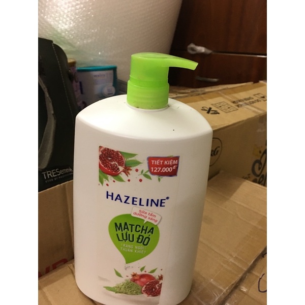 Sữa tắm dưỡng sáng da Hazeline Matcha - Lựu đỏ 1200g