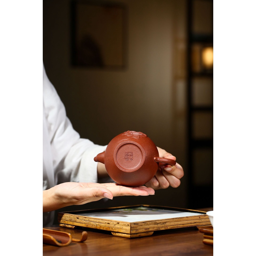 Ấm Tử Sa Nghi Hưng Phật Bà Quan Âm 380 ml (Giáng Pha Nê)