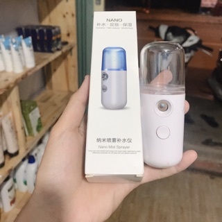 Máy phun sương xịt khoáng cấp nước cho da
