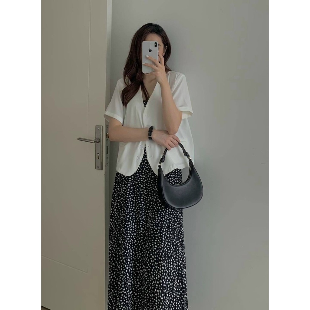 Áo blazer tay ngắn form rộng cá tính