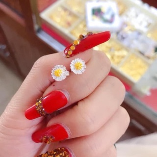 Khuyên tai bạc ta hoa cúc hoạ mi