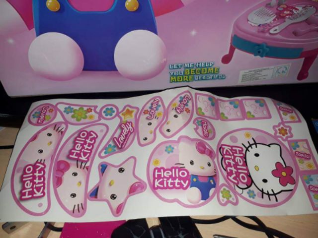 Đồ chơi bàn trang điểm Hello kitty