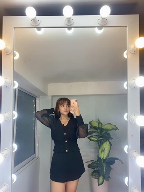 ÁO CROPTOP        Team bánh bèo cá tính lại thêm item hời nè ( kem hinh thật )