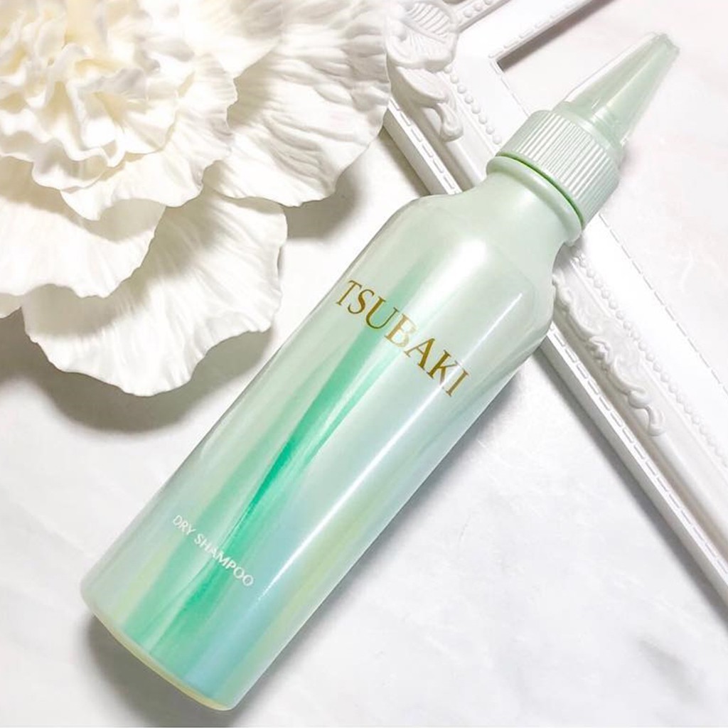 Dầu Gội Khô Tsubaki 180ml Màu Xanh Lá