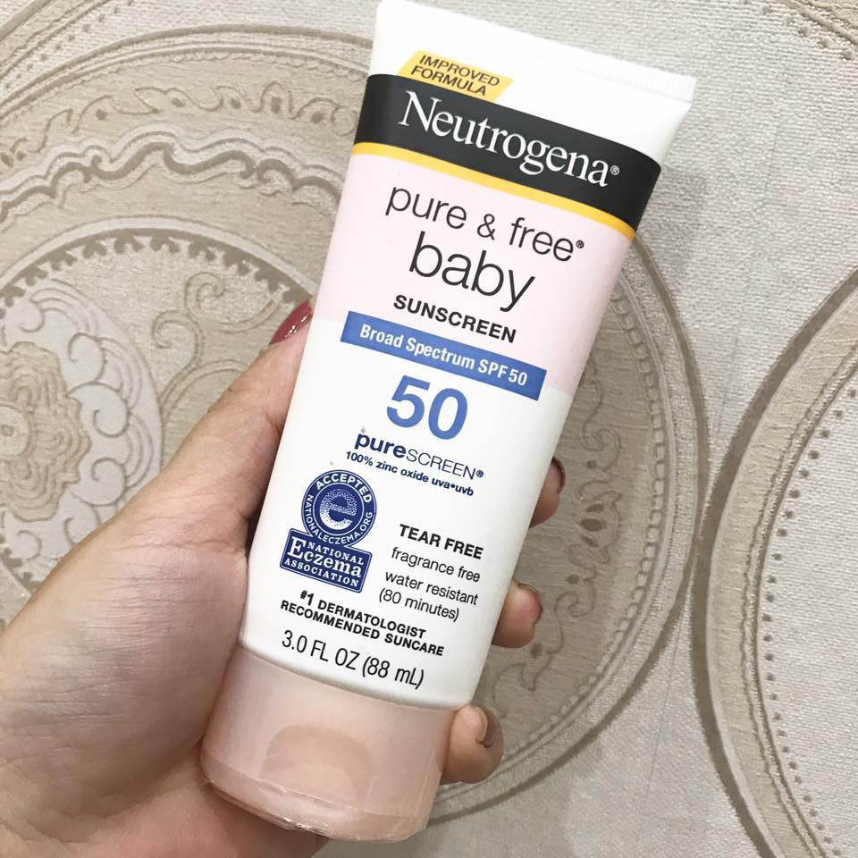 Kem chống nắng cho trẻ em Neutrogena Pure & Free® Baby Sunscreen Broad Spectrum SPF 50+.